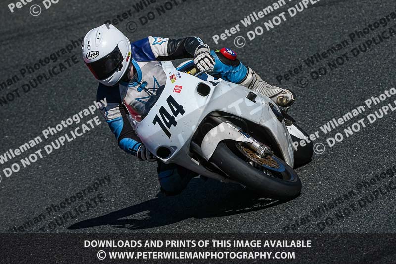 enduro digital images;event digital images;eventdigitalimages;mallory park;mallory park photographs;mallory park trackday;mallory park trackday photographs;no limits trackdays;peter wileman photography;racing digital images;trackday digital images;trackday photos